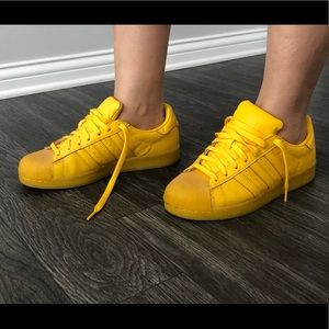 Adidas shell toe sneaker